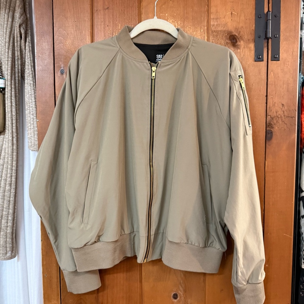 ALBION FIT Jetsetters Bomber Jacket XL